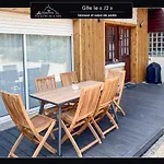 Aux Portes De La Baie - *