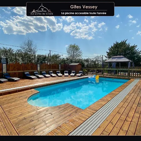 Aux Portes De La Baie - Vakantiehuis *