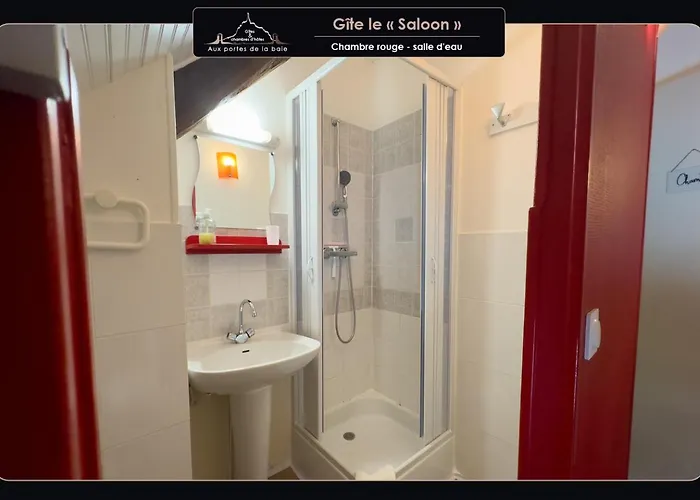 Aux Portes De La Baie -