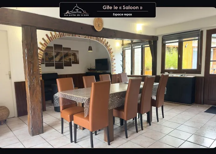 Aux Portes De La Baie -