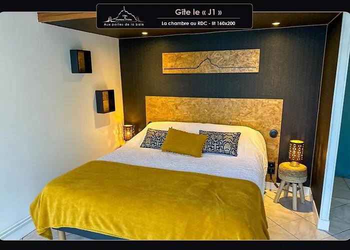 Aux Portes De La Baie -